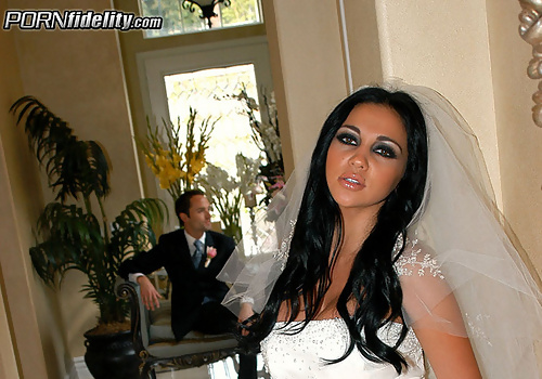 Audrey Bitoni is Cheating Whore on Her Wedding Day