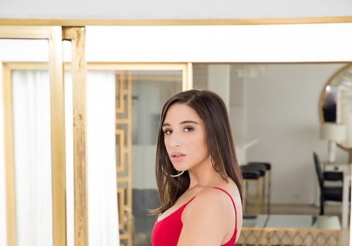Abella Danger gets First Impression of a BBC